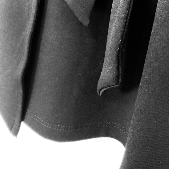 MICHAEL KORS Women's Classic Little Black Dress NWT Size M - Picture 4 of 7